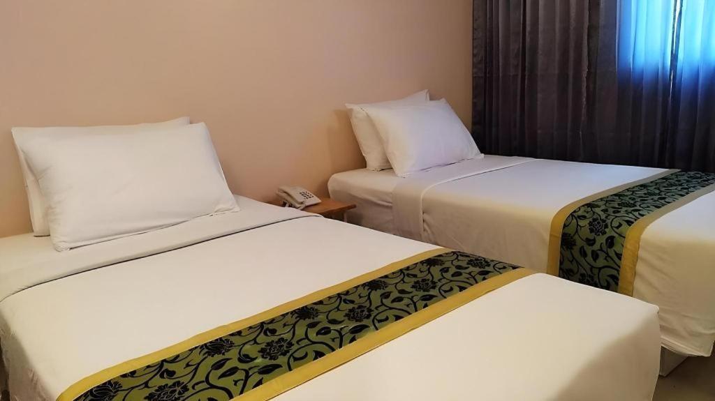 Bird Room Hotel - Pratunam Бангкок Экстерьер фото